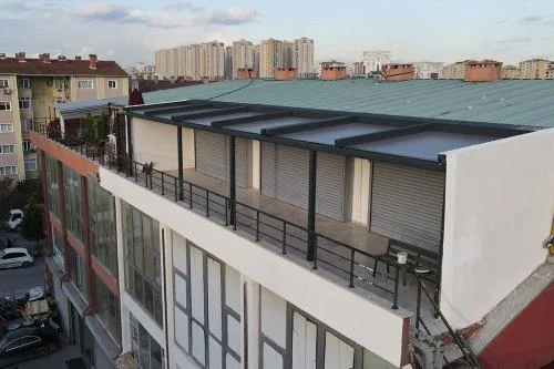 Manisa Yunusemre İçin En Uygun Bioklimatik Pergola Modelleri ve Renk Seçenekleri