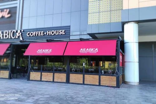 Saruhanlı Rüzgarlı Balkonlar İçin En İyi Çözüm: Kış Bahçesi Sistemleri mi Yoksa Cam Balkon mu?